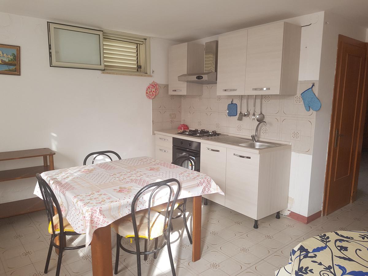 Ws Economy Rooms & Apartment Gallipoli Luaran gambar